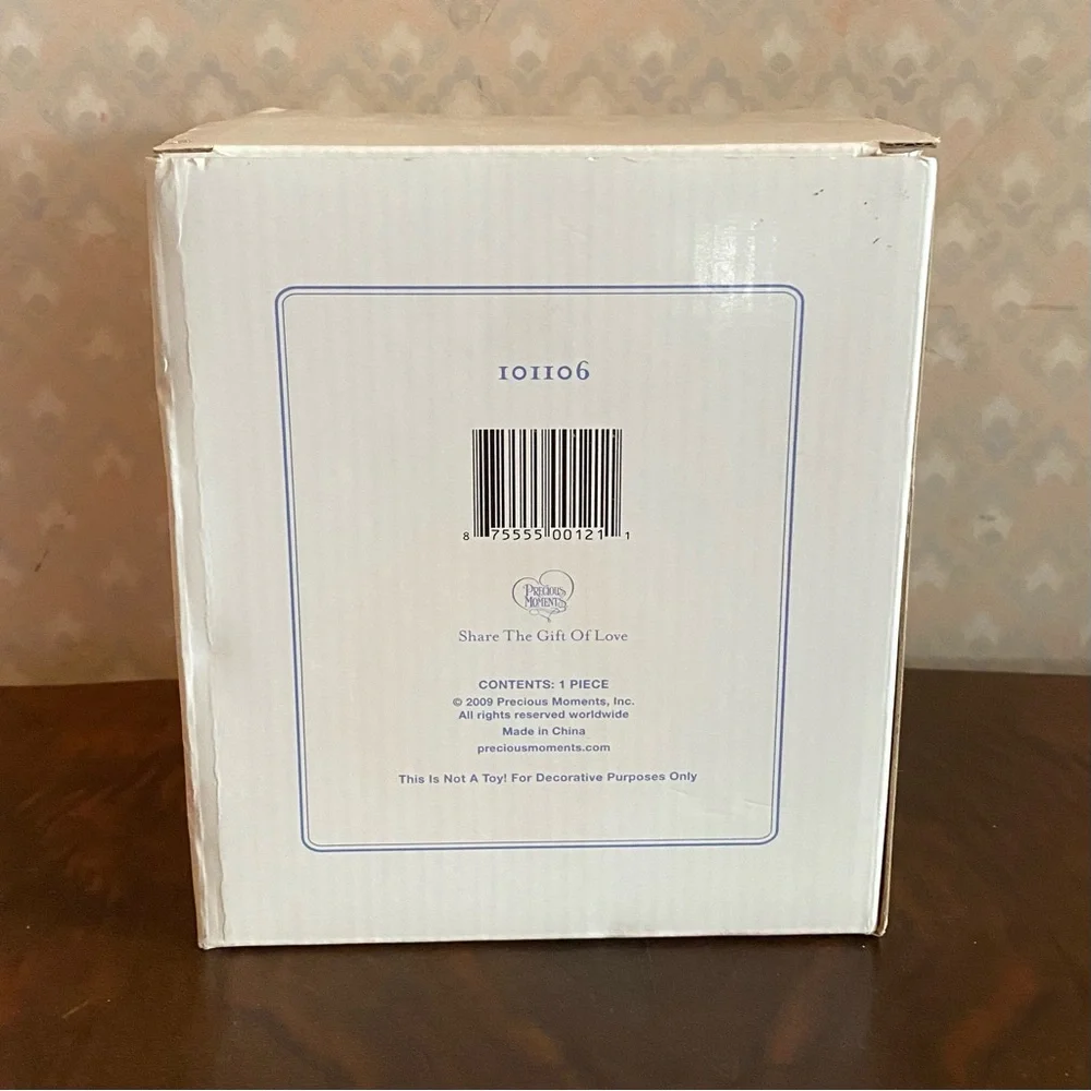 Precious Moments Trumpeting Angel Musical - Picture 8 of 8